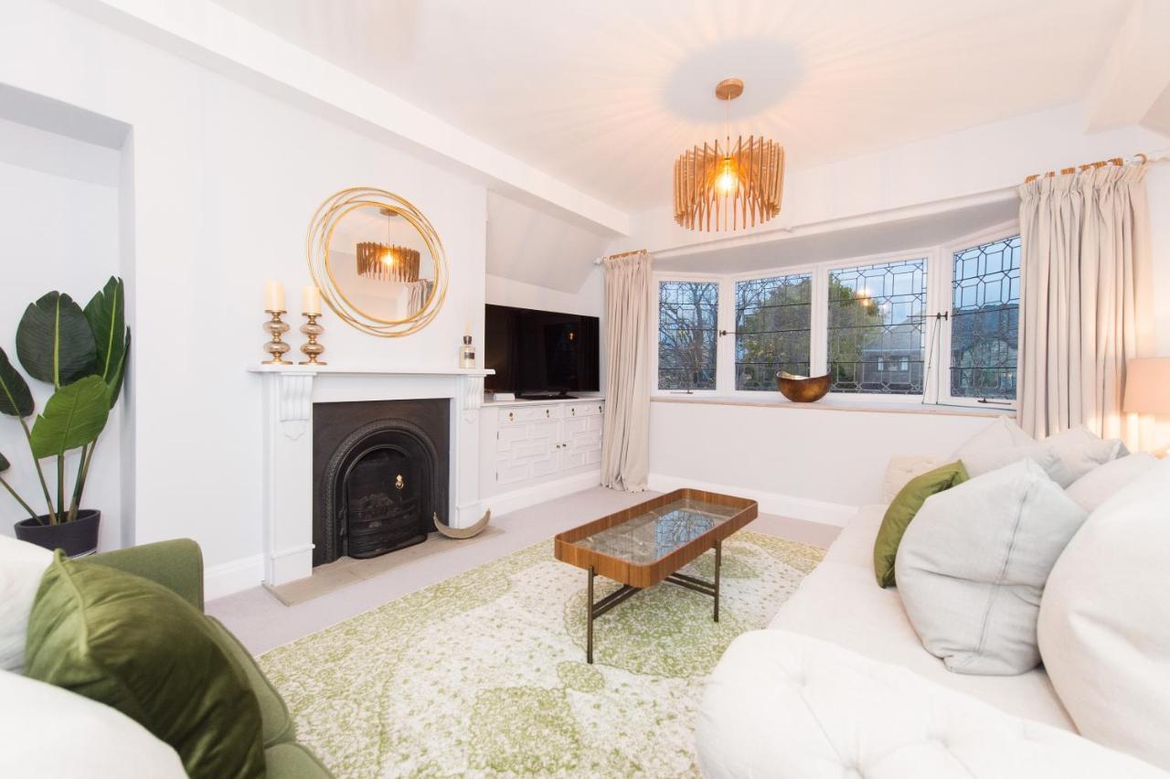 The Tower By Harrogate Serviced Apartments מראה חיצוני תמונה